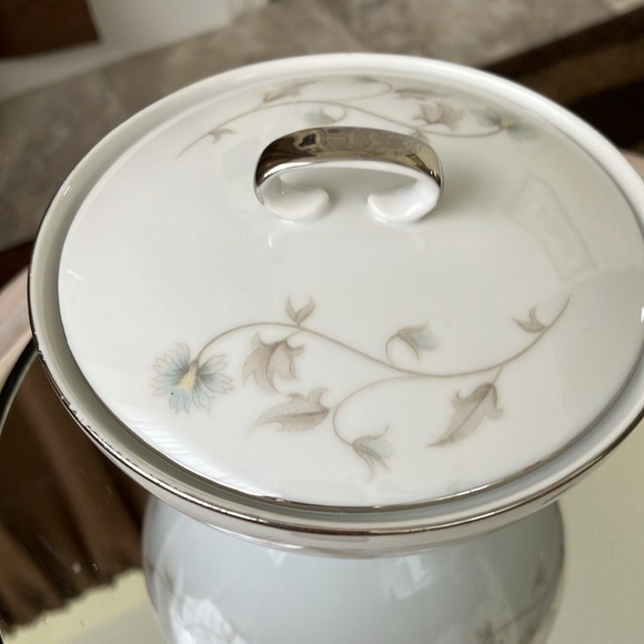 VINTAGE MIKASA ECLIPSE SUGAR BOWL AND LID 6137 YAMATO JAPAN FINE CHINA - Picture 8 of 10